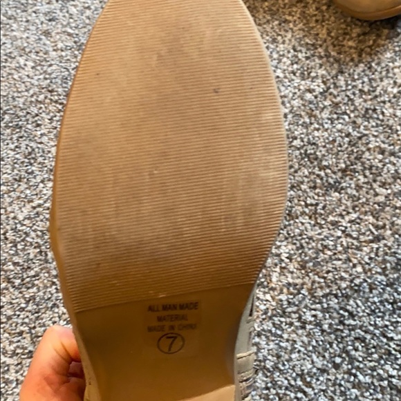 Ankle booties - Picture 3 of 4